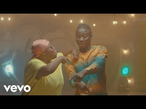 Download MP3 Stonebwoy - Ololo (Official Video) ft. Teni