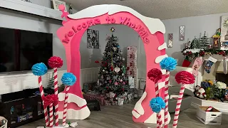 The Grinch Who-Ville Archway decoration