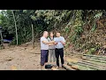 Download Lagu The carpenter started work to build a house for the poor girl