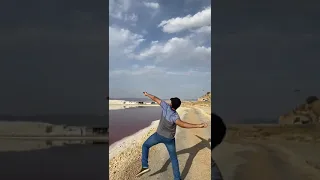 تجربة رمي الحجر          استخدام تقنية البيسبول في الرمي                                     دندنها