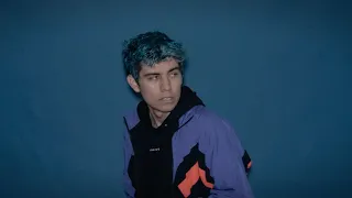 Presence - BAD FRIEND! (Official Music Video)