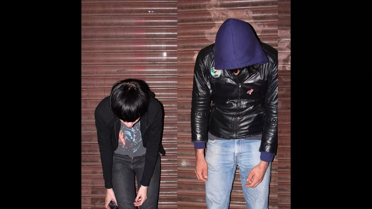 Crystal Castles - Crimewave [10 hours]
