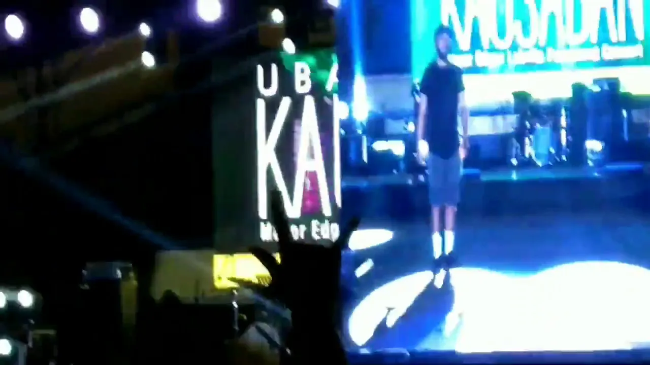 Cookie$-Bogo Live Concert at Cebu City Sports Complex
Mayor Edgar Labella  Pasalamat Concert