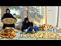 Download Lagu Village life in Iran: Cooking Tarkhineh Soup and Preparing Tarkhineh food for the winter | ILAM
