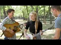 Download Lagu Julianne, Come On Home - The Petersens (LIVE)