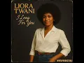 Lagu Liora Twani - I Long For You