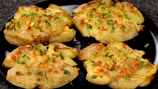 So simple & so good! Butter garlic baked potatoes with budget friendly ingredients.