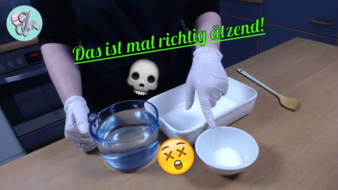 Hallo, alle zusammen! Willkommen im Arabischen Slime Masters- Kanal! Ich liebe es, Slime DIY Videos. 