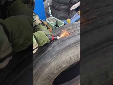 Can a tire with a broken internal steel wire be used again after being repaired?
