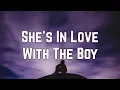 Download Lagu Trisha Yearwood - She's In Love With The Boy (Lyrics)