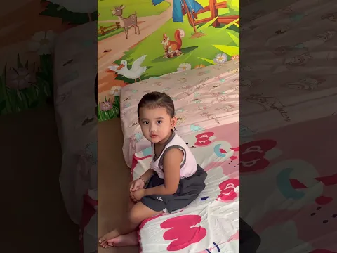 Anak cewe yg selalu lengkep sma papanya