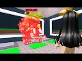 Lagu Mi hanno rubato lo Strawberry Elephant su Roblox Steal a Brainrot.