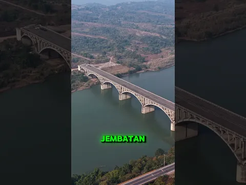 Jembatan Semegah Ini Harus Terbengkalai