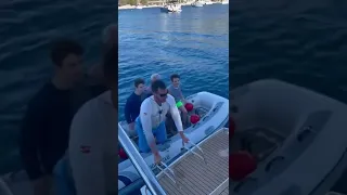 Boarding dingy like a boss 🙉🤦🤷‍♂️