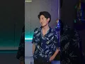 남자친구가 분위기 띄우려 사람들 앞에서 그녀에게 스트립댄스를 추라고 강요해 모욕했다. 그녀는 마음이 완전히 식어 떠나고, 그는 뒤늦게 소중함을 깨닫고 필사적으로 쫓는다!