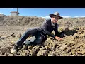 Mining for Opal at Rainbow Ridge