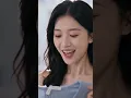 這部寶藏好劇真的想讓你看看！雙胞胎妹妹誣陷姐姐偷鑽石，逼她當眾下跪！誰料千億首富帶百名保鏢霸氣趕到：「誰敢動我女兒！」全場嚇傻！