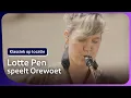 Download Lagu Indrukwekkend! Lotte Pen speelt saxofoon \u0026 synths tegelijkertijd | Klassiek op locatie