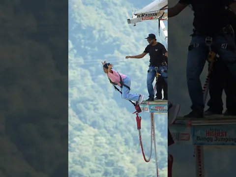 amazing jump #shorts #subscribe #adventure #trandingshorts #viralshorts #bungyjumping