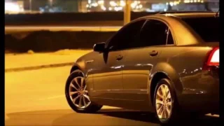 فيصل علوي يعيبو على الناس والعيب فيهم 