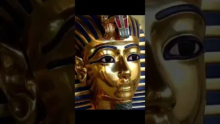 ليه قناع الملك توت عنخ امون اغلى قطعه اثريه فى العالم 