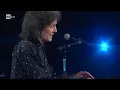 Gilbert O'Sullivan canta "Alone again" e "Clair" - I migliori anni dell'Estate 20/05/2023