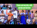 Lagu PRAISE AND WORSHIP  WITH NARADA AND HERVEST CHOIRS {WAGENDANYE NATWE MUMUKUNGA) 
