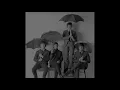 The Beatles - She Loves you Live 1964 (No Lennon Voice)