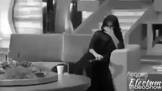 شيرين عبد الوهاب كل ما انسالك كلامك برجع افتكره دندنها