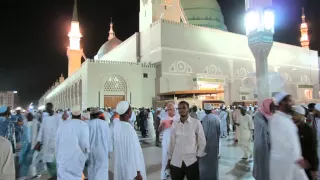 يا طيبة دوب ليك يا حرم الرسول مني السلام ليك 