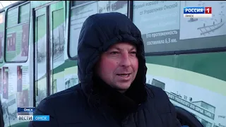 Приобщать омичей к истории омского электрического транспорта теперь будут в троллейбусе