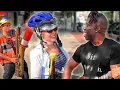 Download Lagu Mystery Lady Jumped Off Her Bike To Sing THIS Download Lagu Mystery Lady Jumped Off Her Bike To Sing THIS