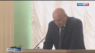 Мэр Омска Сергей Шелест выступил с отчетом в Городском Совете