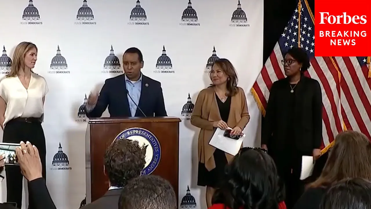 Leaders Of Democratic Policy And Communications Committee Slam 'Increasingly Extreme' GOP