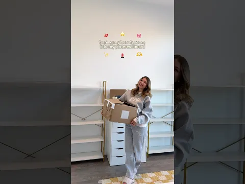 Decorating my pinterest inspired beauty room! ✨