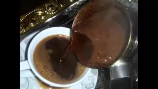 فات من عمري سنين 