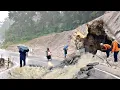 Download Lagu Waduh...Ada Apa Ini!Apakah Akan Bertahan Lama? Batu Jomba Hujan Deras