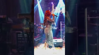 رقص الفنانه ريم السواس اشترك ليصلك لمزيد 