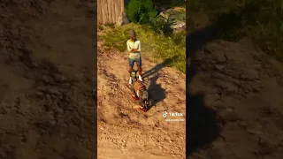 كريم يلعب  كريم يلعب