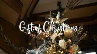 CHRISTMAS SONG- Gift of Christmas By: Isabel Iris \u0026 Jules Steven (MUSIC VIDEO)