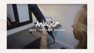 Max Pro  Silk Brush