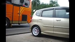 MODIFIKASI HONDA JAZZ VELG SSR TYPE F AJMWHEELSSTORE