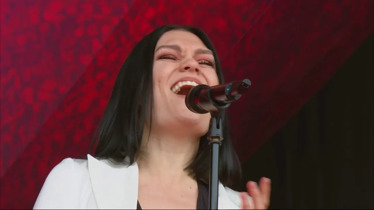 Jessie J - Isle Of Wight Festival (2018) HD 1080 Jessie J - Isle Of Wight Festival (2018) HD 1080