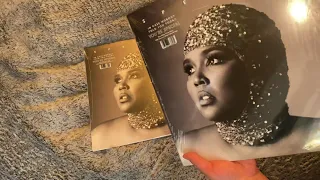 Download Lizzo Special Vinyl LP Album Unboxing. Limited Edition Colored Variants MP3