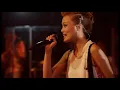 容祖兒Joey Yung  - 牆紙/花千樹/16號愛人/獨照/怯 (Joey Moov Live 2012)