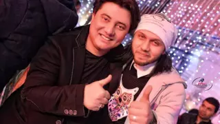 محمد عبد المنعم اغنية عايش بينهم موال عجبي على ناس       جامد اوى دندنها
