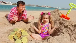 Download Diana and Roma on the beach! Playing with Sand and other Kids Toys MP3