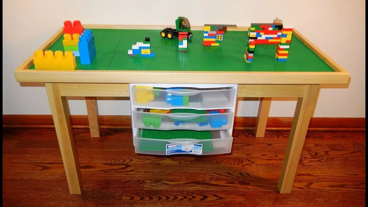 DIY LEGO Table