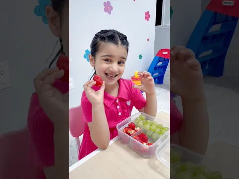 Dad sharing his snacks with Jaz - kids learn kindness #shorts #kidsvideo #kidsshorts