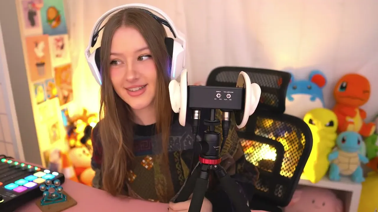 ACTUALLY LIVE ASMR